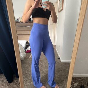 Lululemon Women's Blue High-Waisted Pants